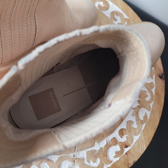 Dolce Vita "Celia" Beige Platform Lug Sole Ankle Boots 6.5M Leather Upper - Picture 6 of 12